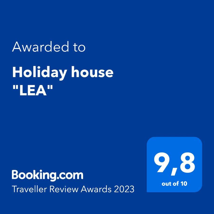 Holiday House "Lea" Lukoran Екстериор снимка